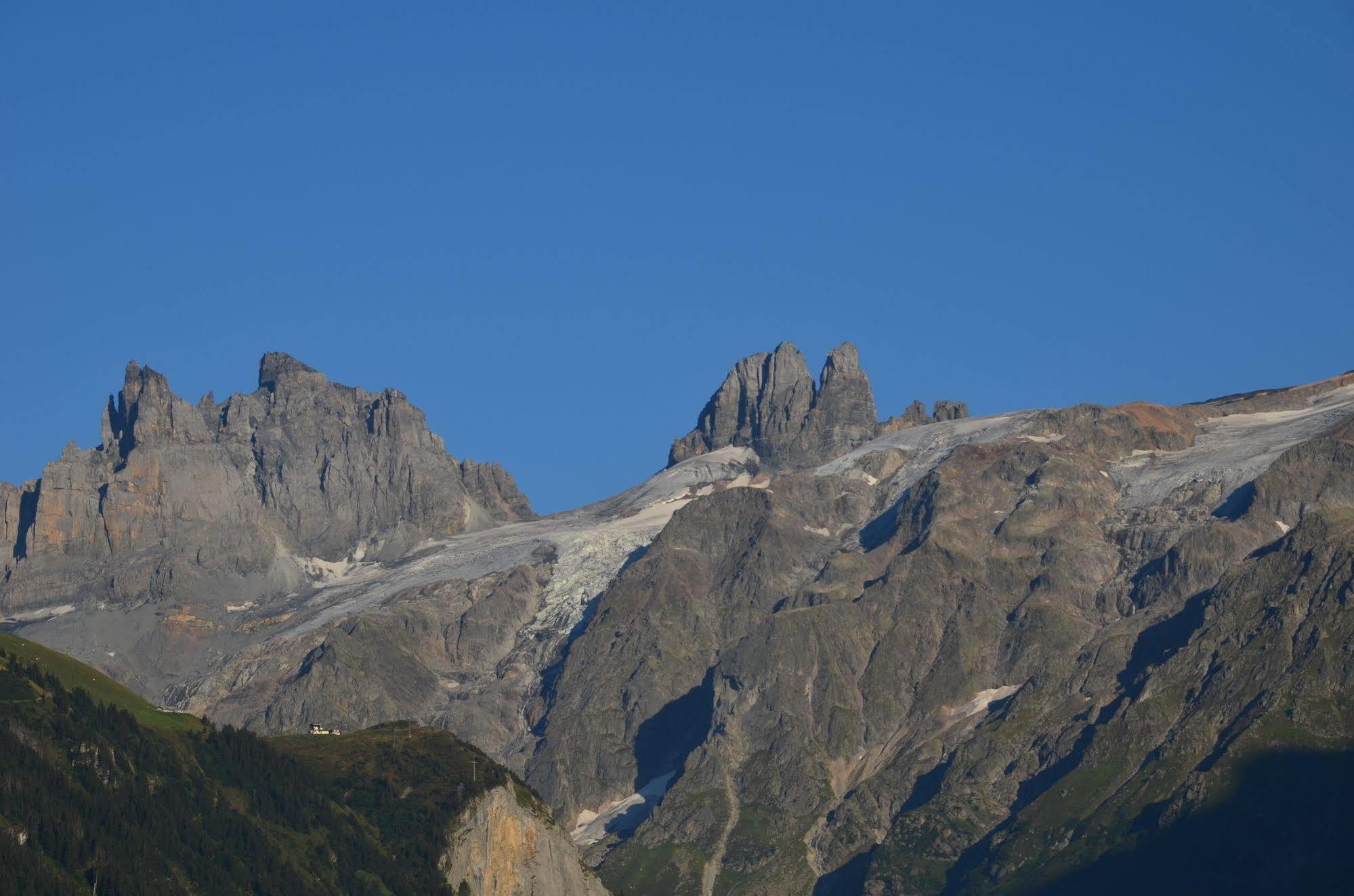 Hotel Belmont Engelberg Luaran gambar